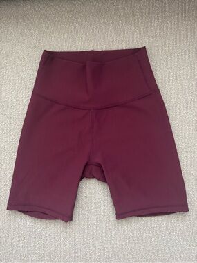 Women's High-Waist Bike Shorts in Burgundy